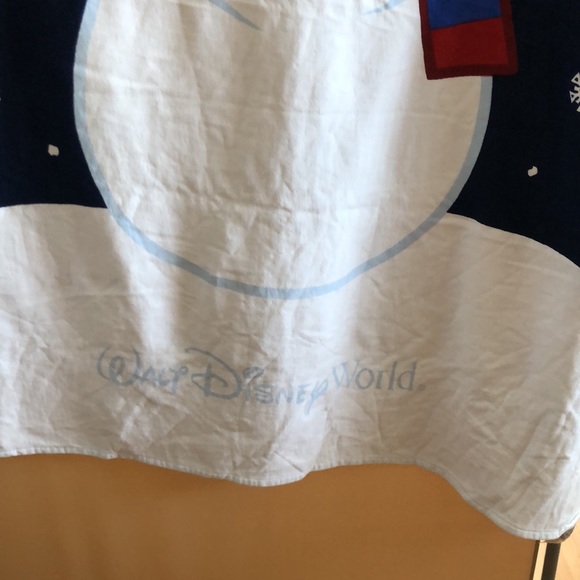 Walt Disney World Snowman Blanket Throw - Picture 2 of 5